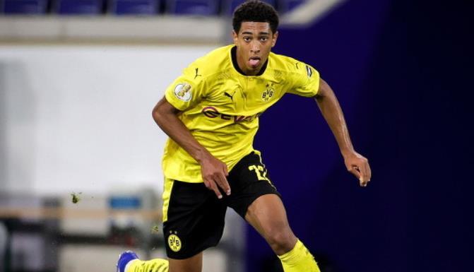 关于黄蜂战绩上涨，新赛季展现出新的实力的信息